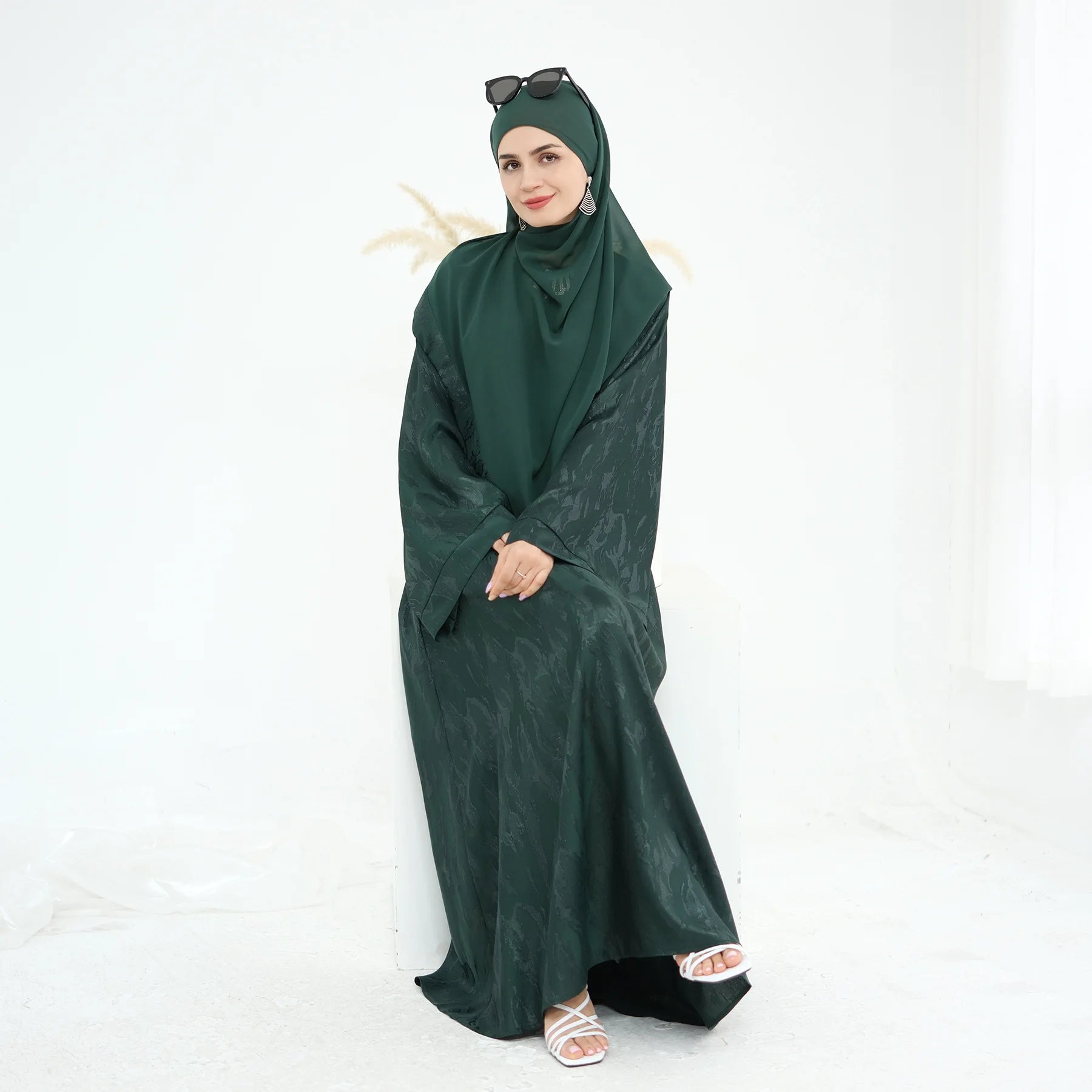 Multicolor Modest Loose Elegant Textured Robe with Wide Sleeves