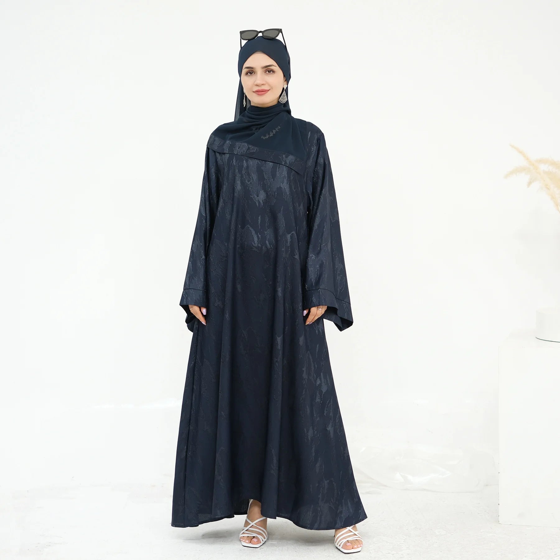 Multicolor Modest Loose Elegant Textured Robe with Wide Sleeves
