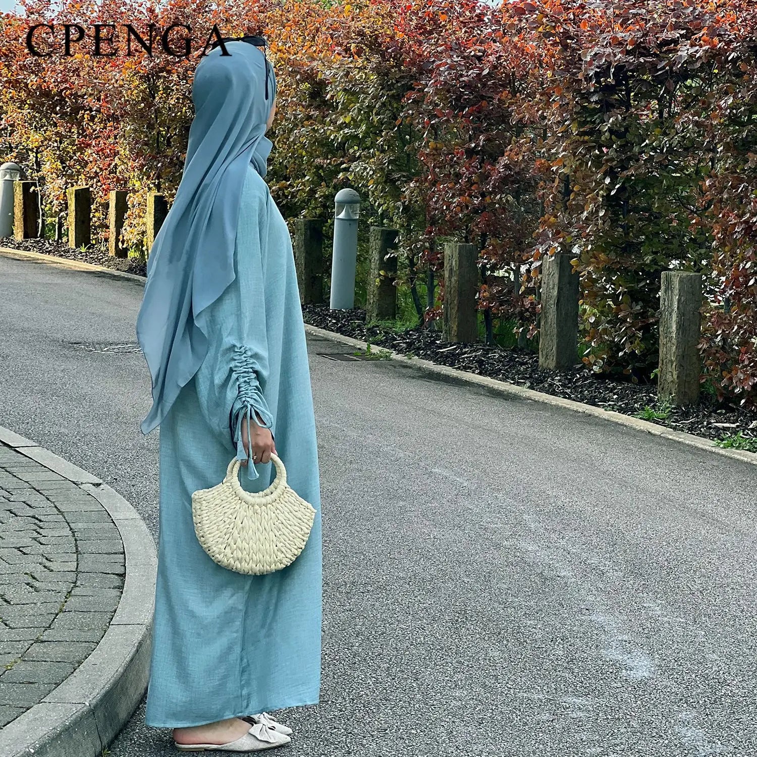 Saudi Arabia  Modest Dress