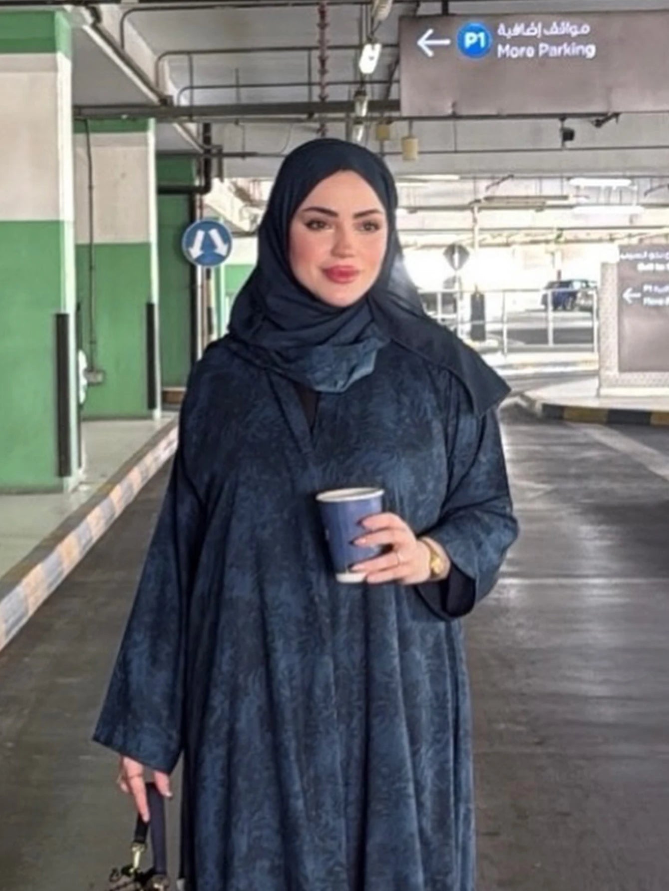 Loose Long-Sleeved Abaya with a Headscarf