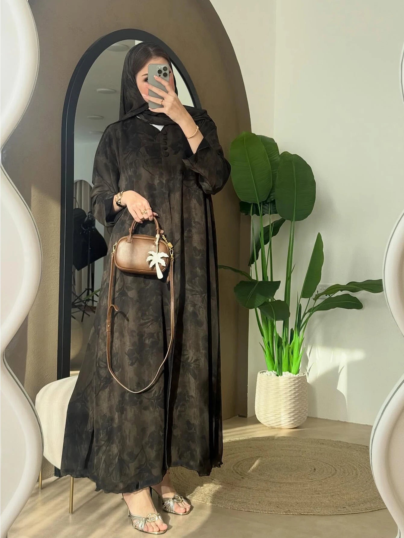 Long-Sleeved Loose-Fitting Printed Elegant Abaya with Headscarf
