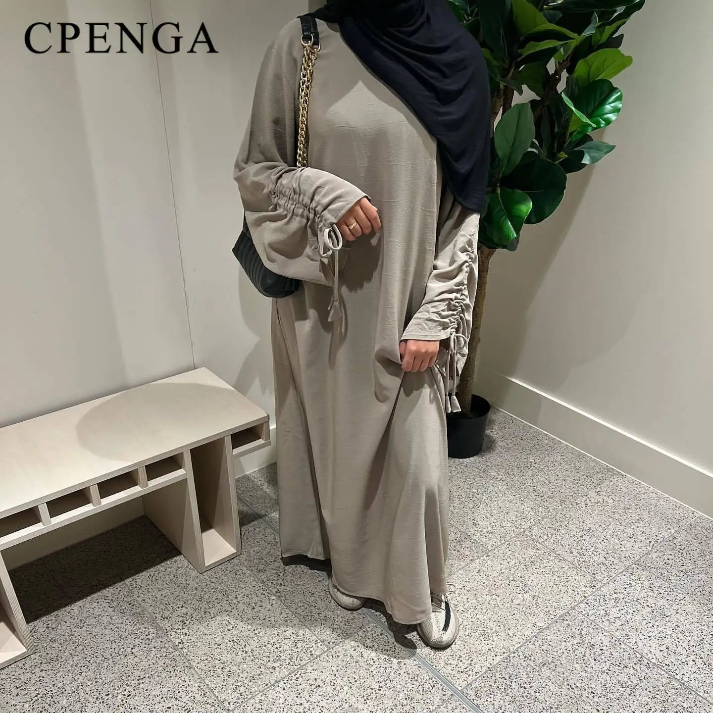Saudi Arabia  Modest Dress